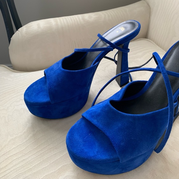 Velvet platform heals - Picture 4 of 5